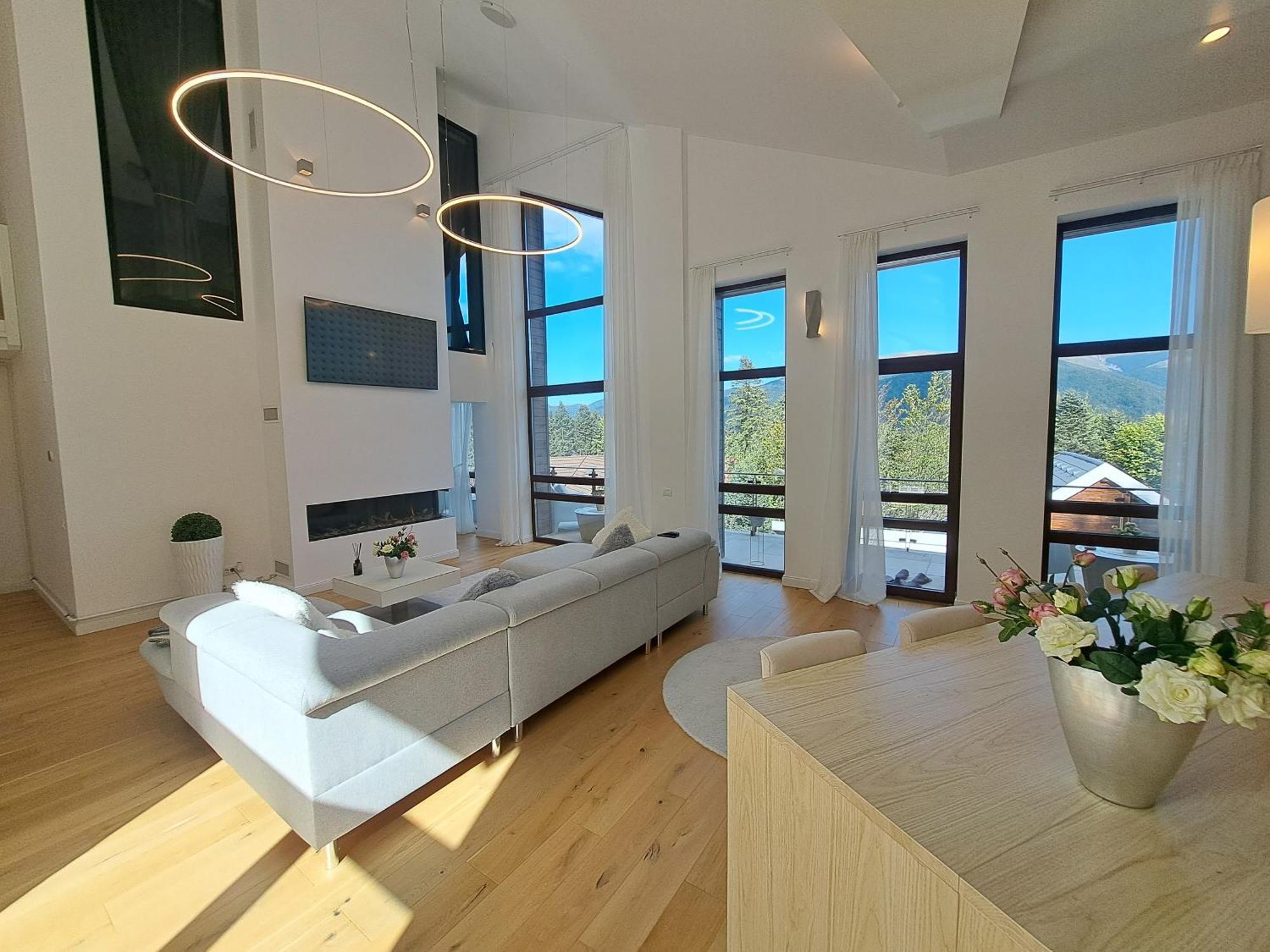 The Rock Apartment Синая Стая снимка
